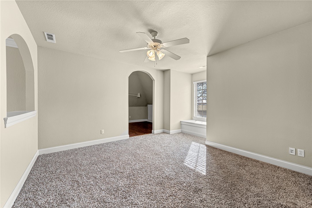 515 Candlelight Circle