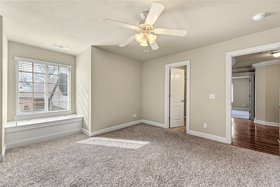 515 Candlelight Circle