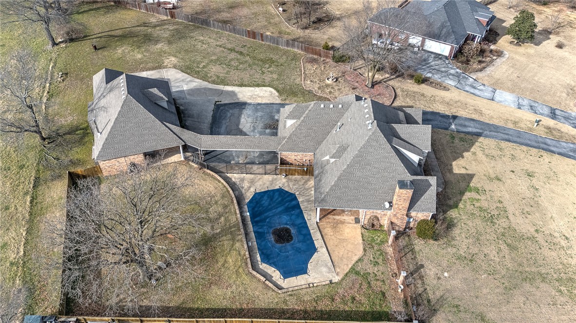 515 Candlelight Circle