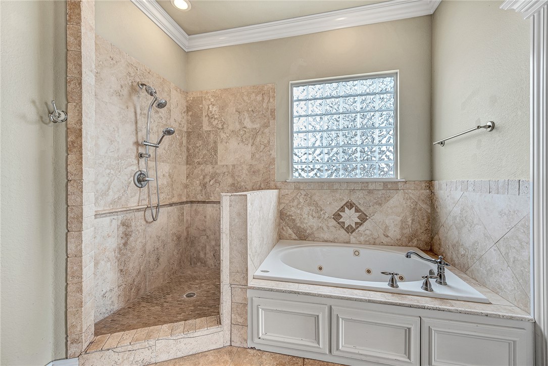 515 Candlelight Circle