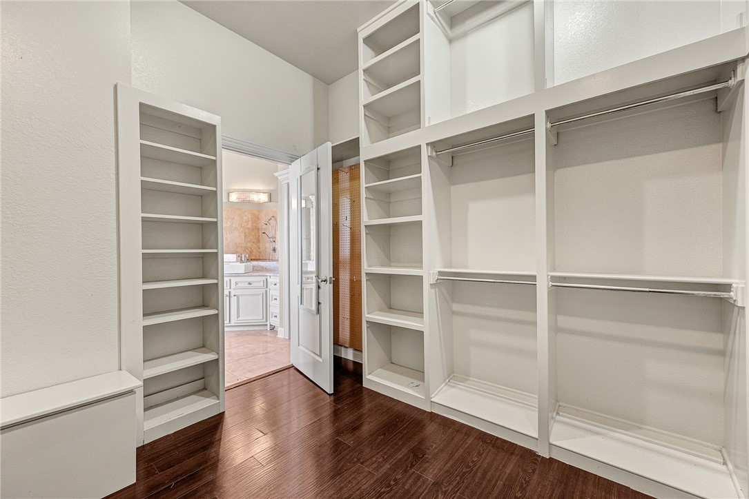 515 Candlelight Circle