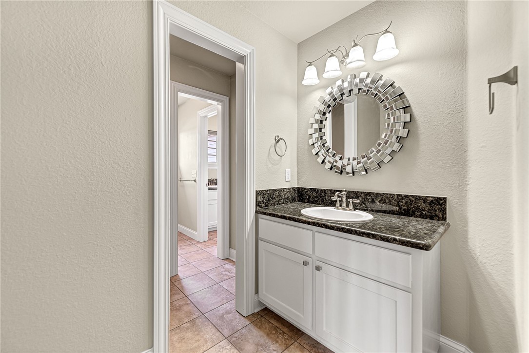 515 Candlelight Circle