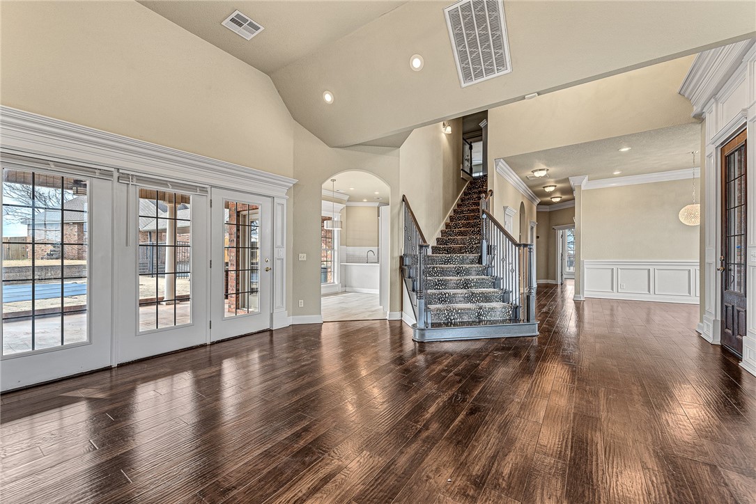 515 Candlelight Circle