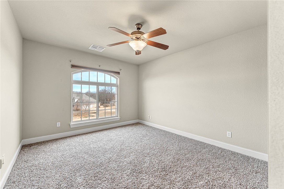 515 Candlelight Circle