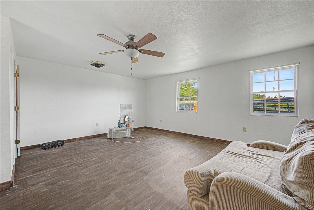11368 Hardeman Lane