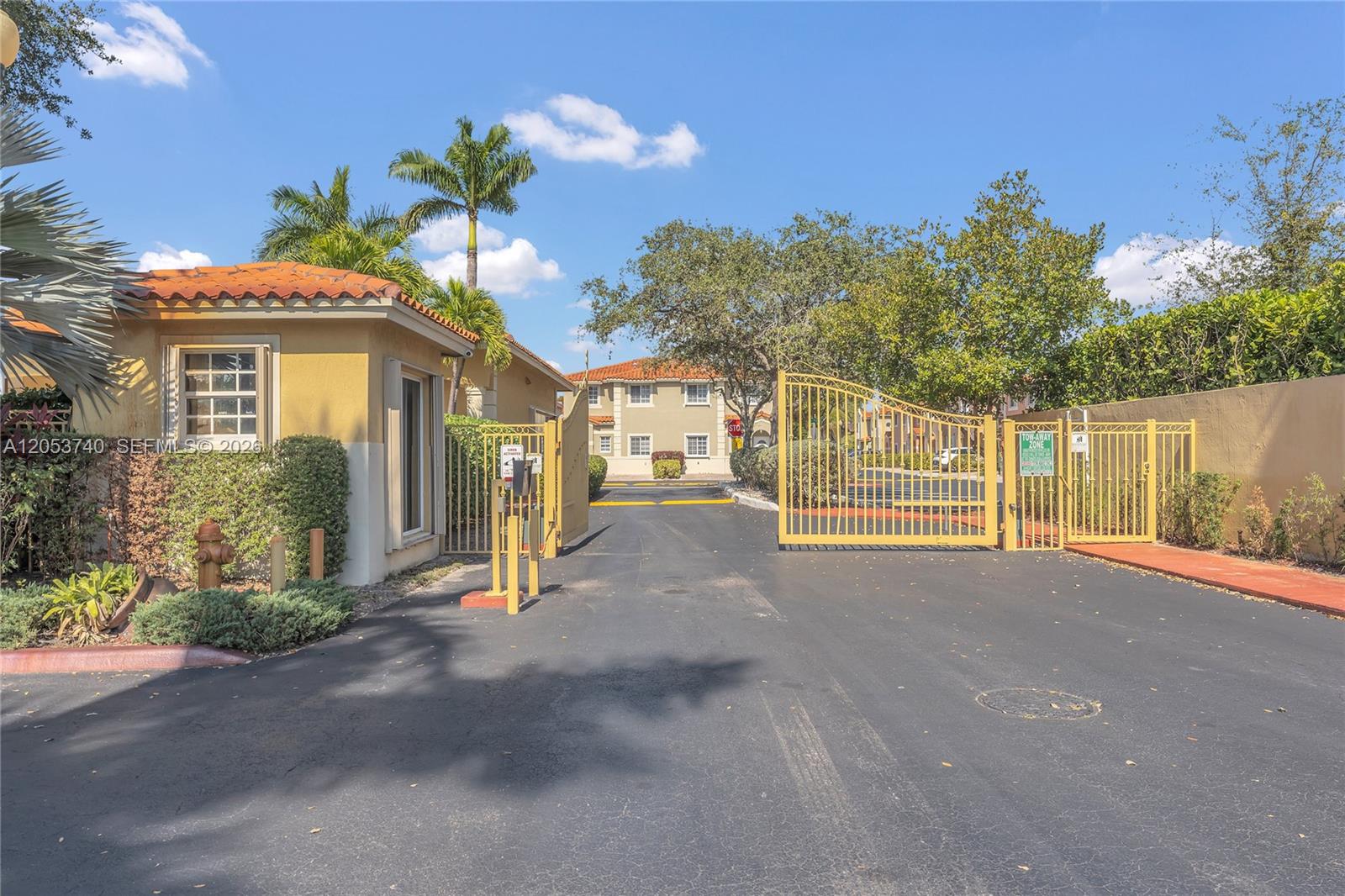 7711 SW 94th Ter