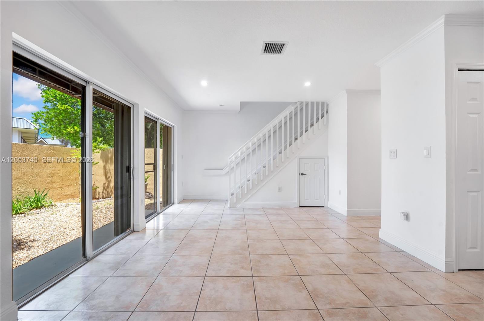 7711 SW 94th Ter