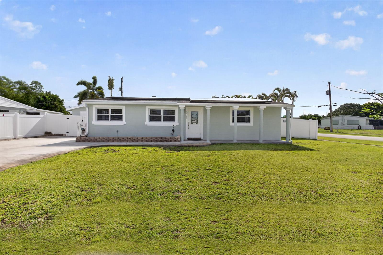 9342 Bloomfield Drive