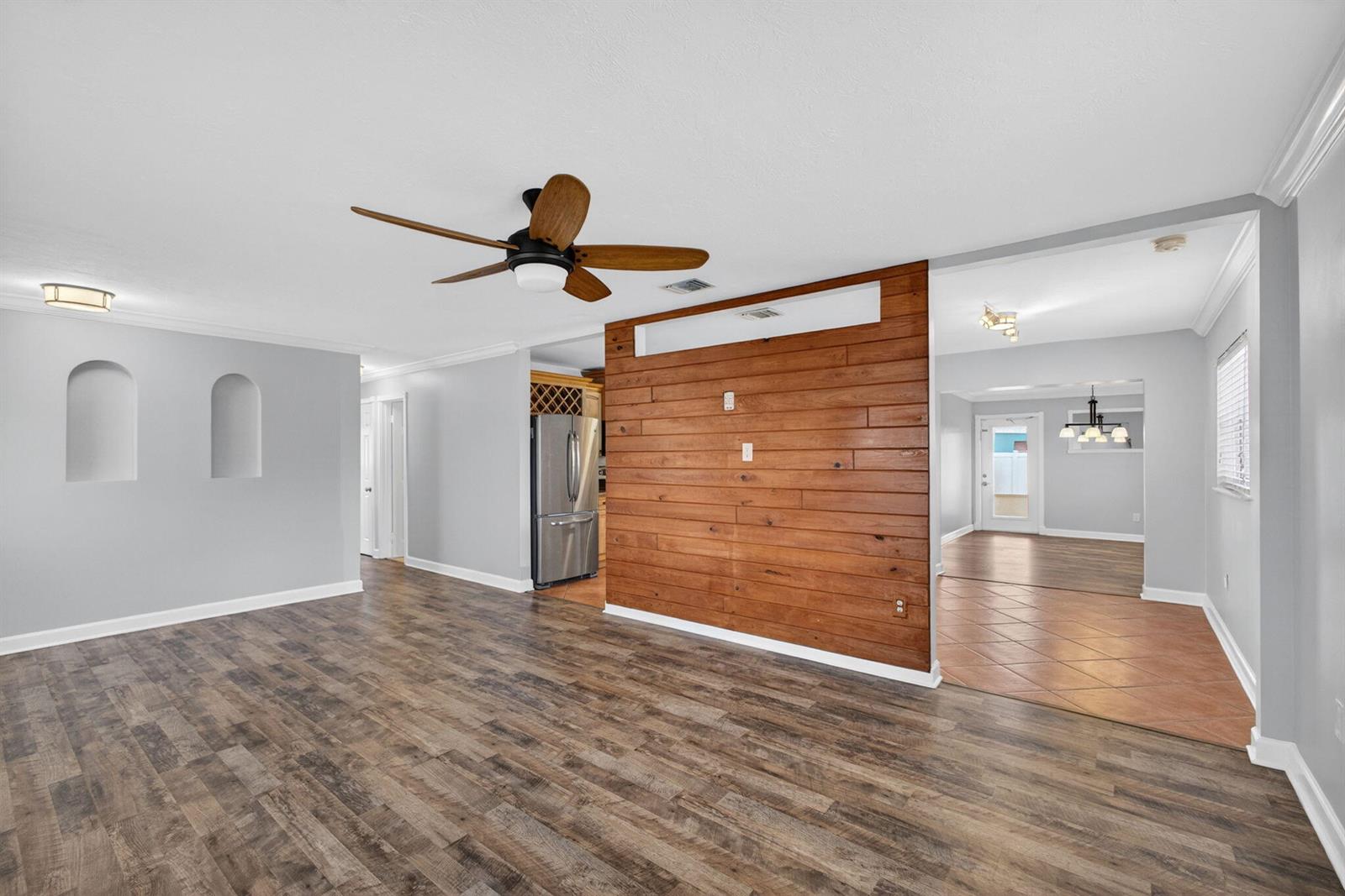 9342 Bloomfield Drive
