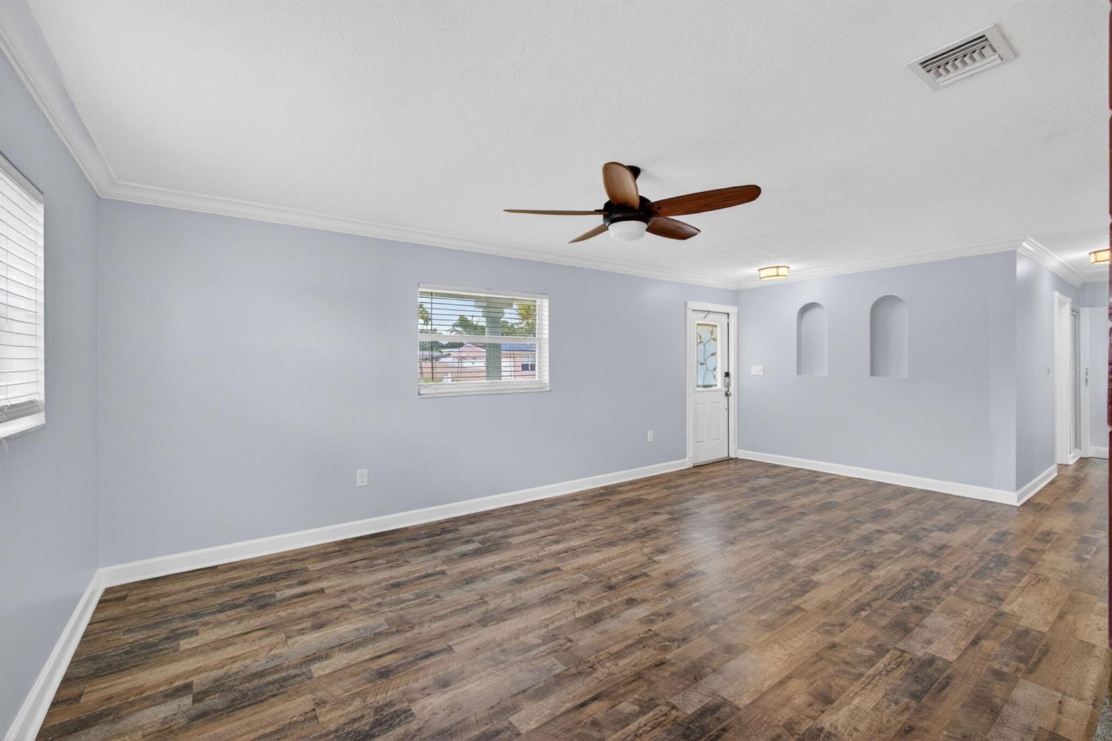 9342 Bloomfield Drive