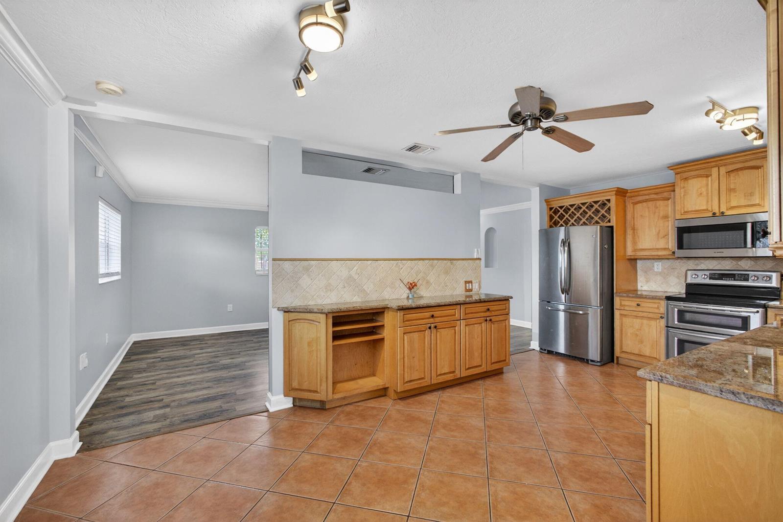 9342 Bloomfield Drive
