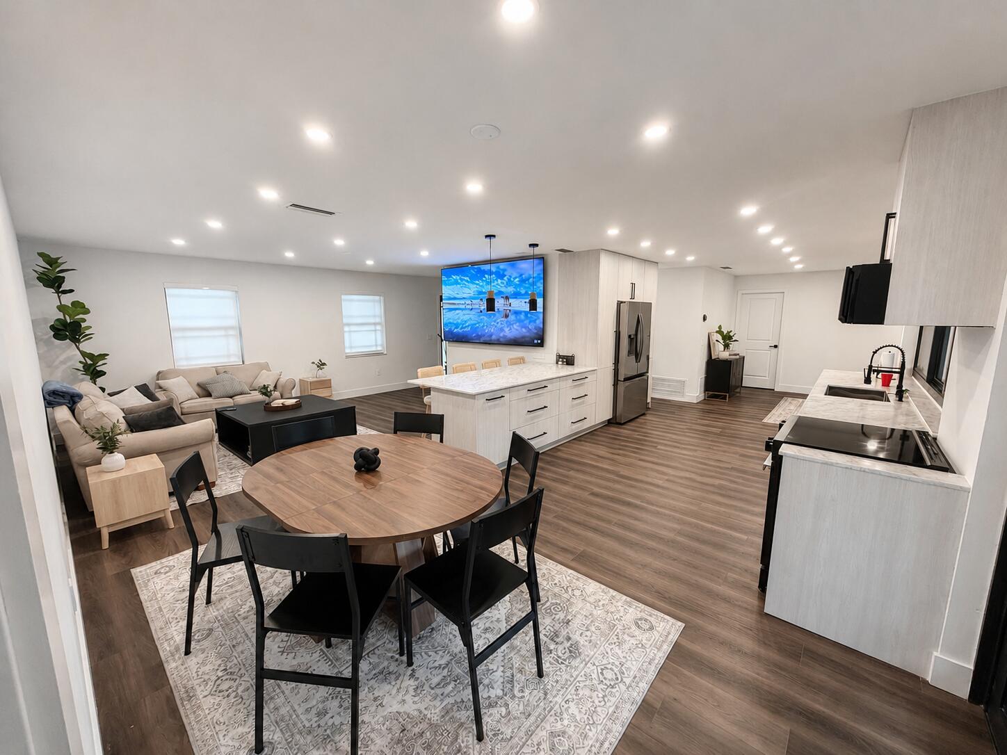 11370 NW 29th Street