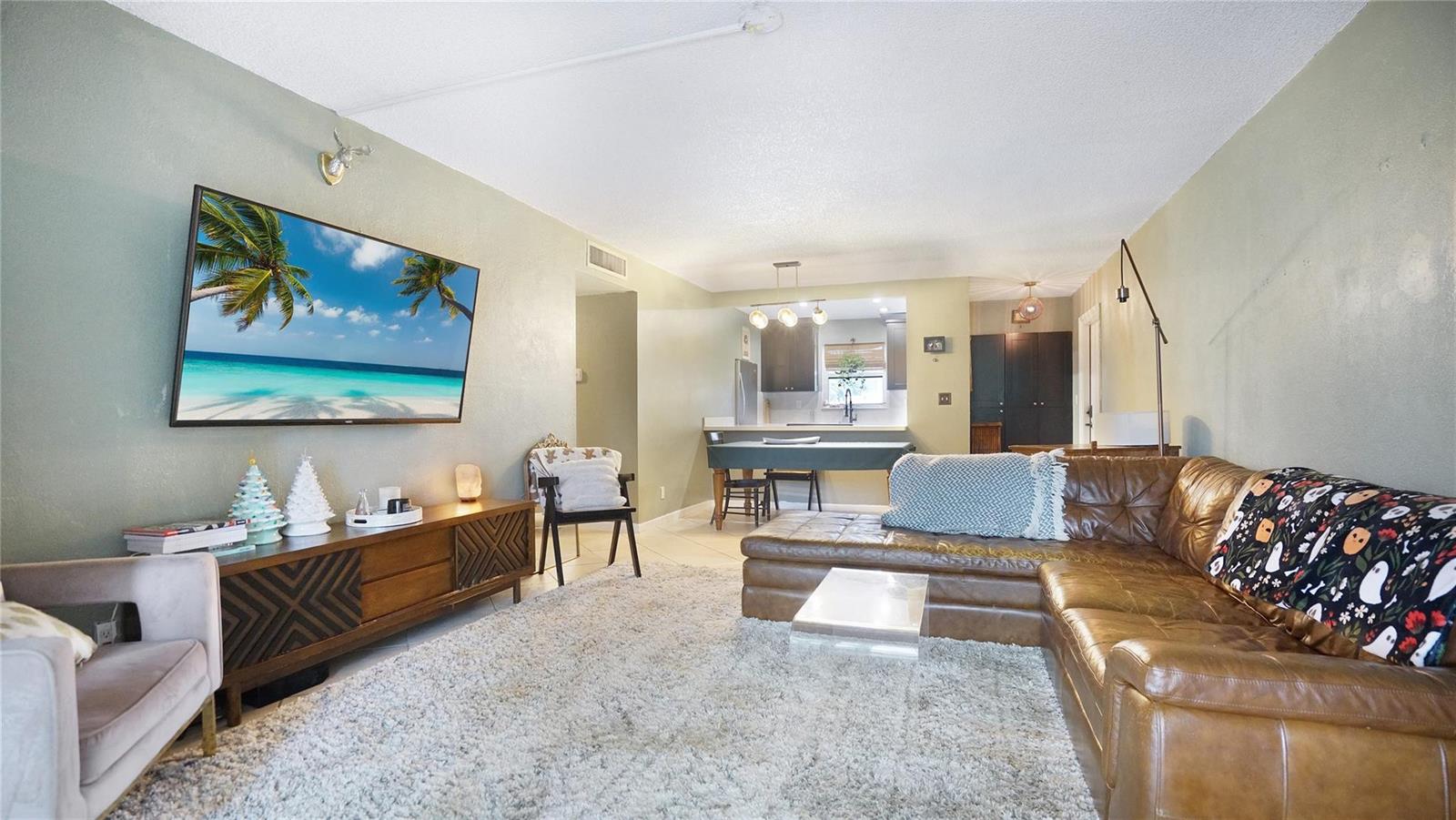 8524 Old Country Manor # 106
