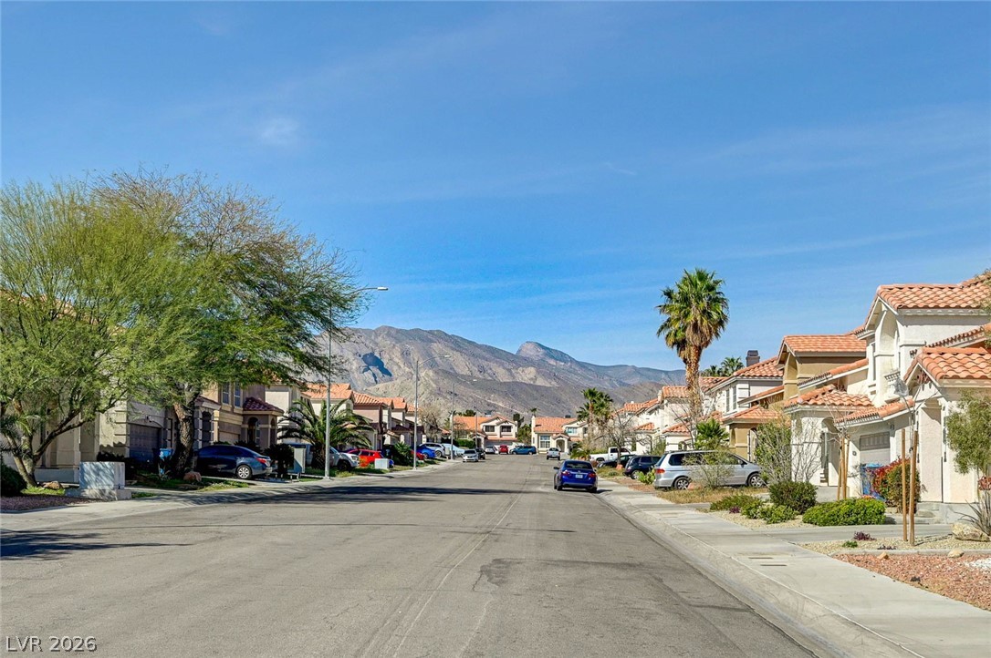 8713 Country View Avenue