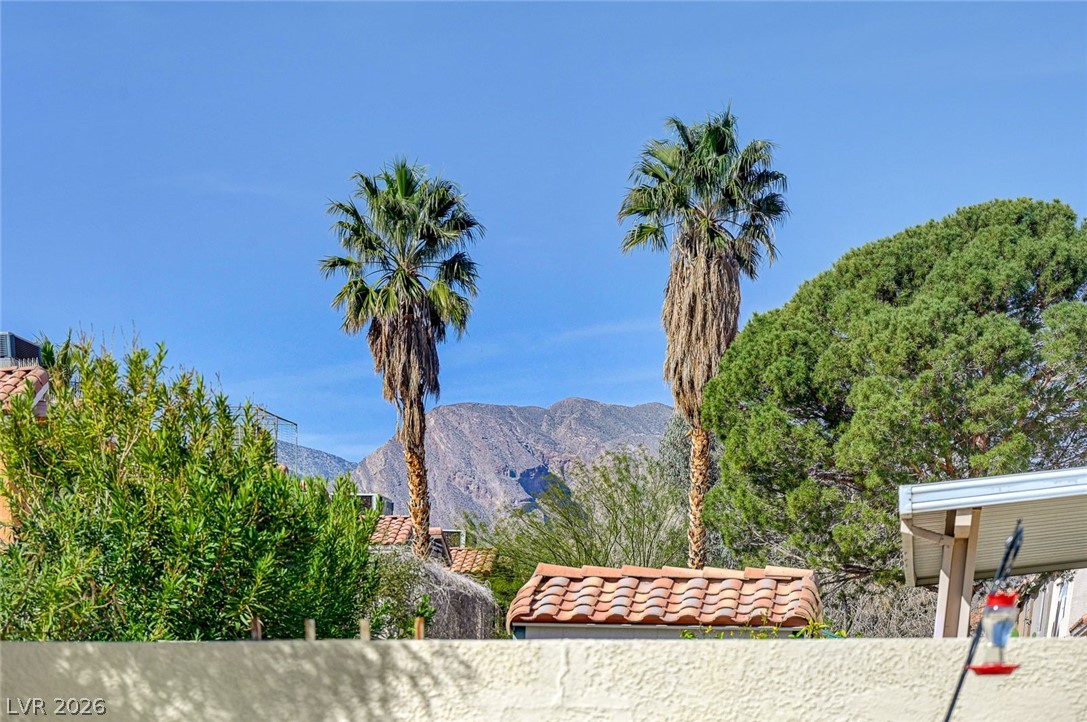 8713 Country View Avenue