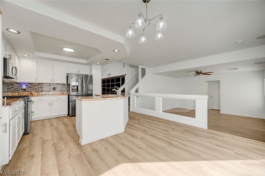 8713 Country View Avenue