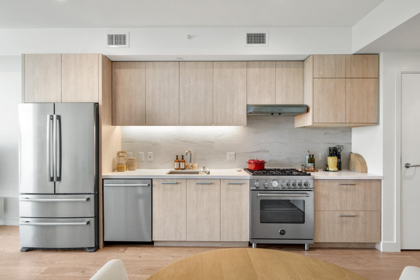 188 W Saint James 10608