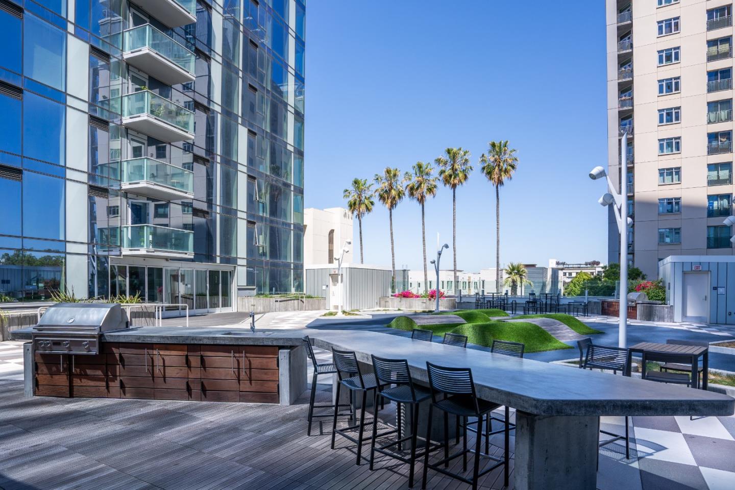 188 W Saint James 10608