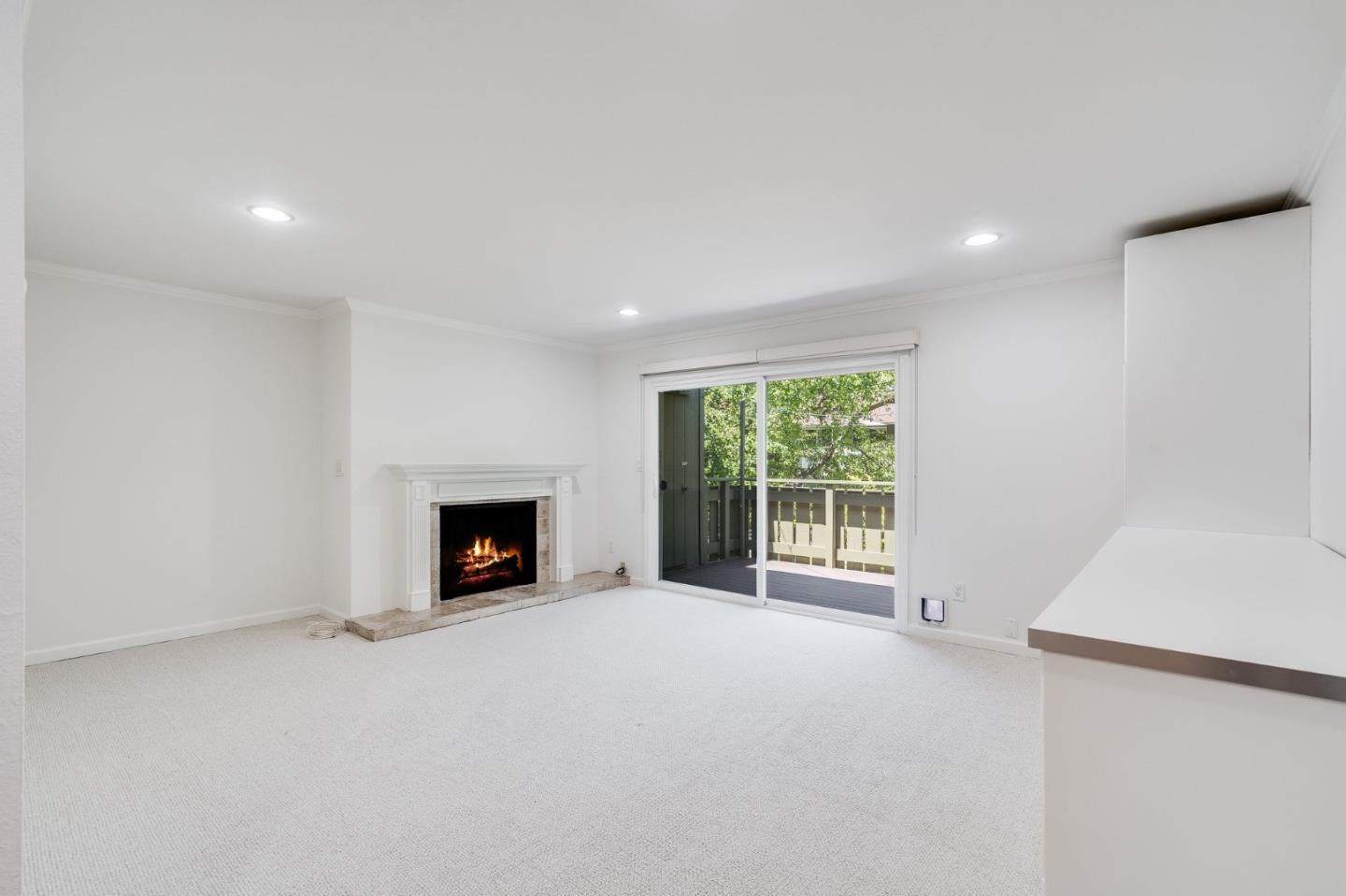 50 E Middlefield RD 32