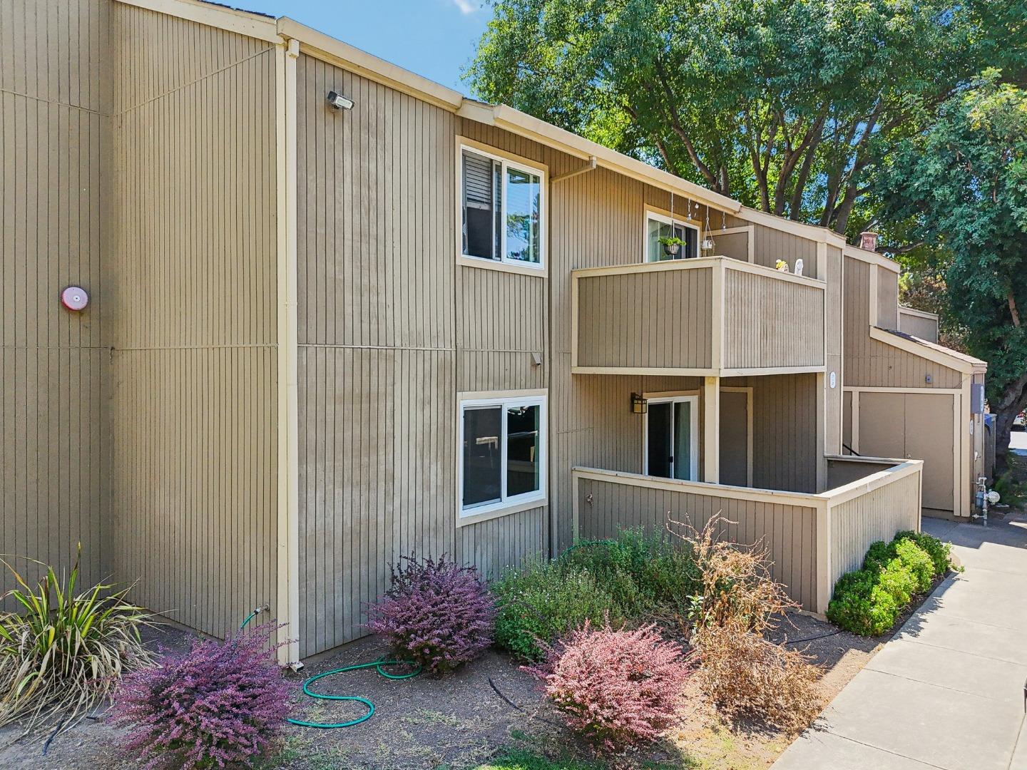 3381 Foxtail TER