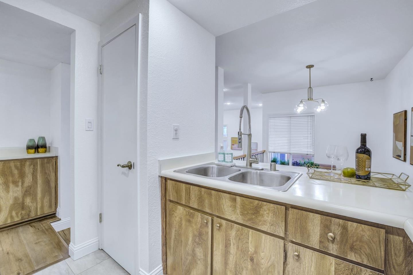 5332 Borneo CIR