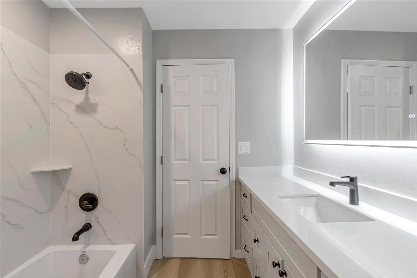 585 Valley Forge WAY 4