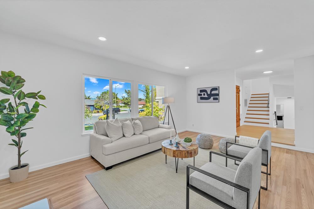 1386 Adobe CT