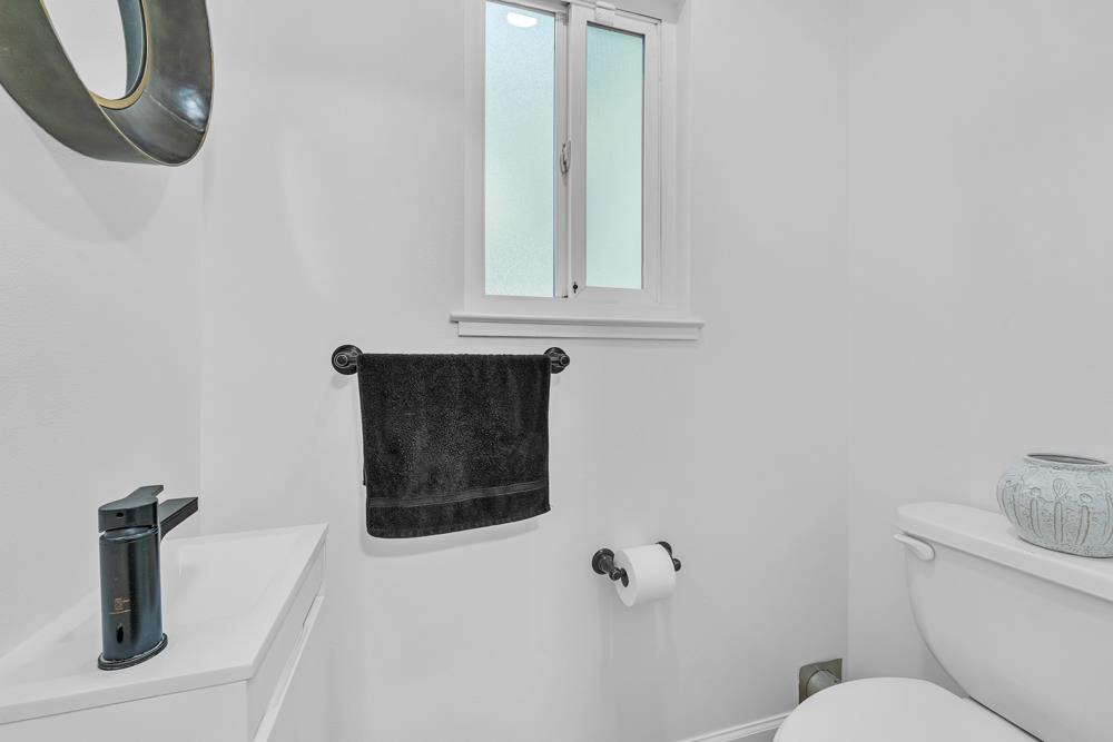 1386 Adobe CT