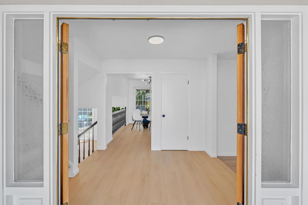 1386 Adobe CT