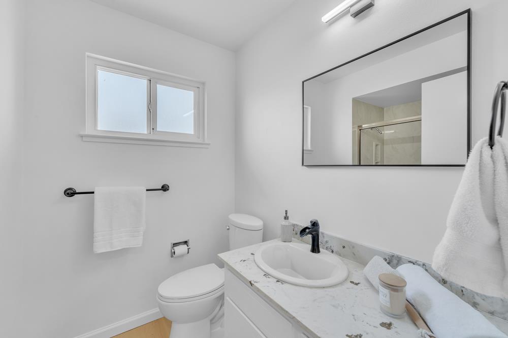 1386 Adobe CT