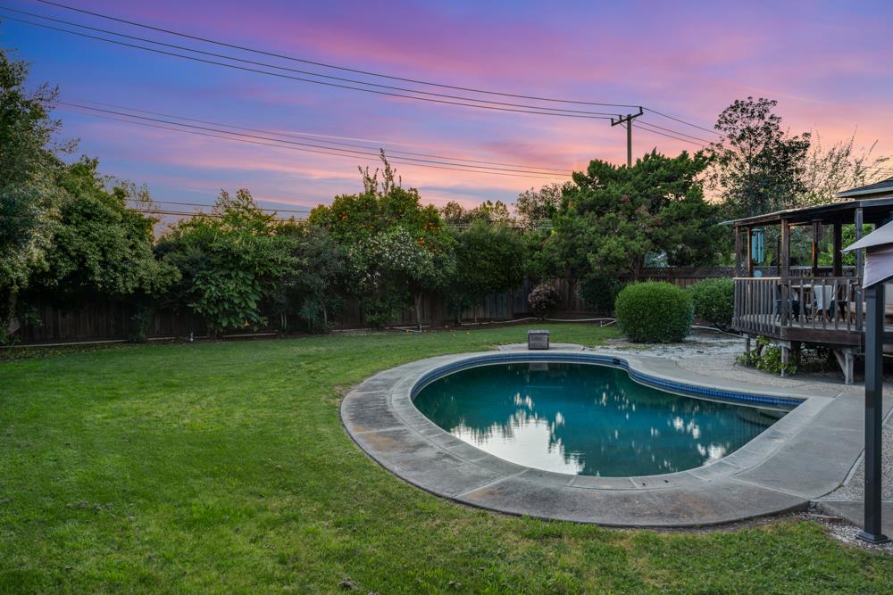 1386 Adobe CT