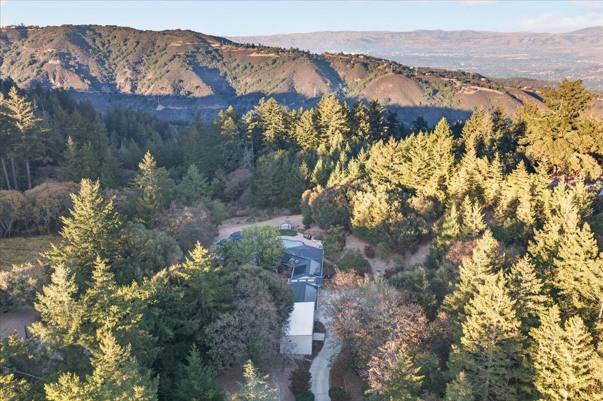 19050 Skyline BLVD