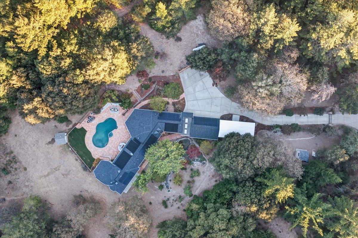 19050 Skyline BLVD