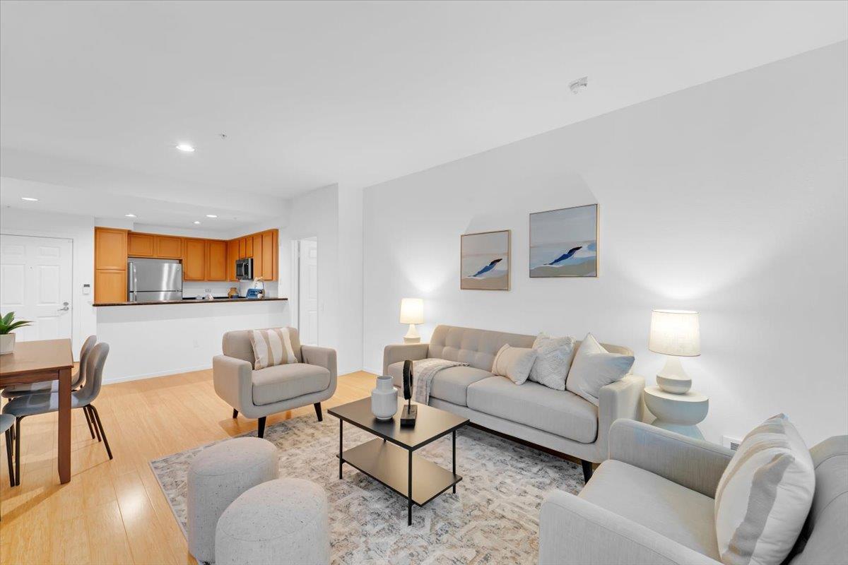 180 Caldecott Lane 202