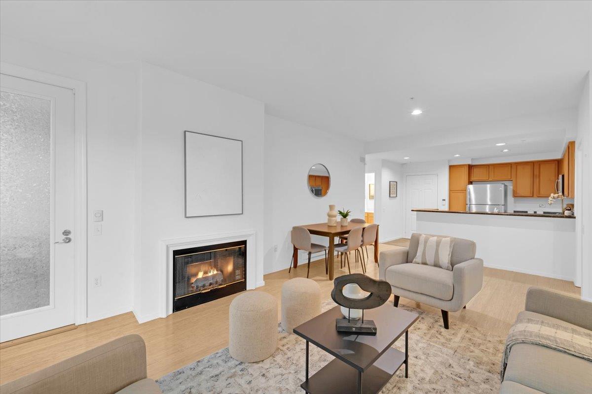 180 Caldecott Lane 202