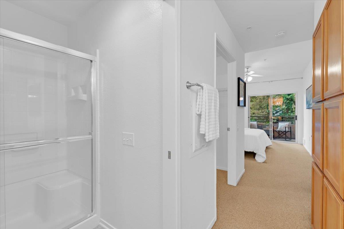 180 Caldecott Lane 202