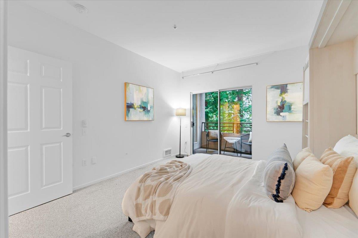 180 Caldecott Lane 202