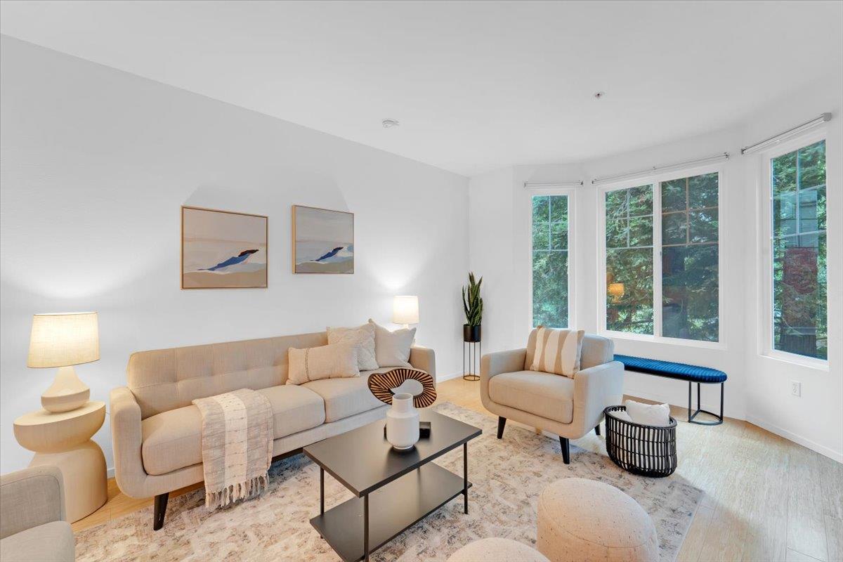 180 Caldecott Lane 202