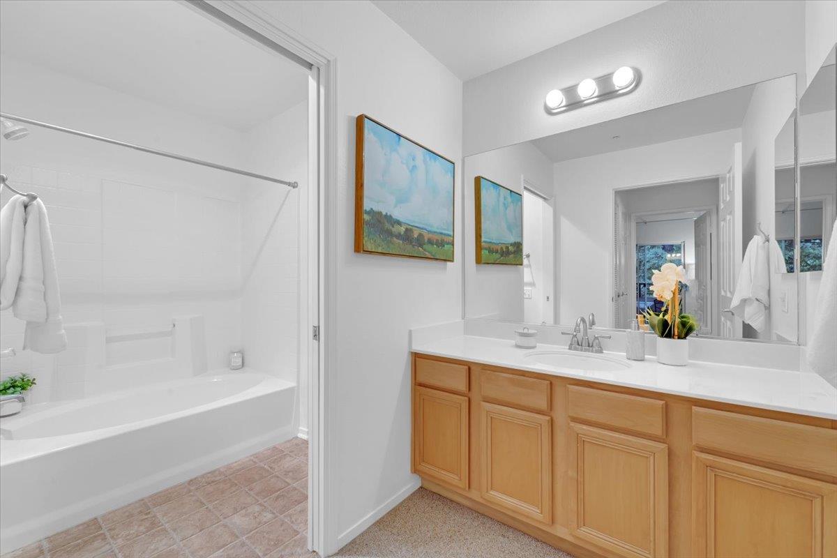 180 Caldecott Lane 202