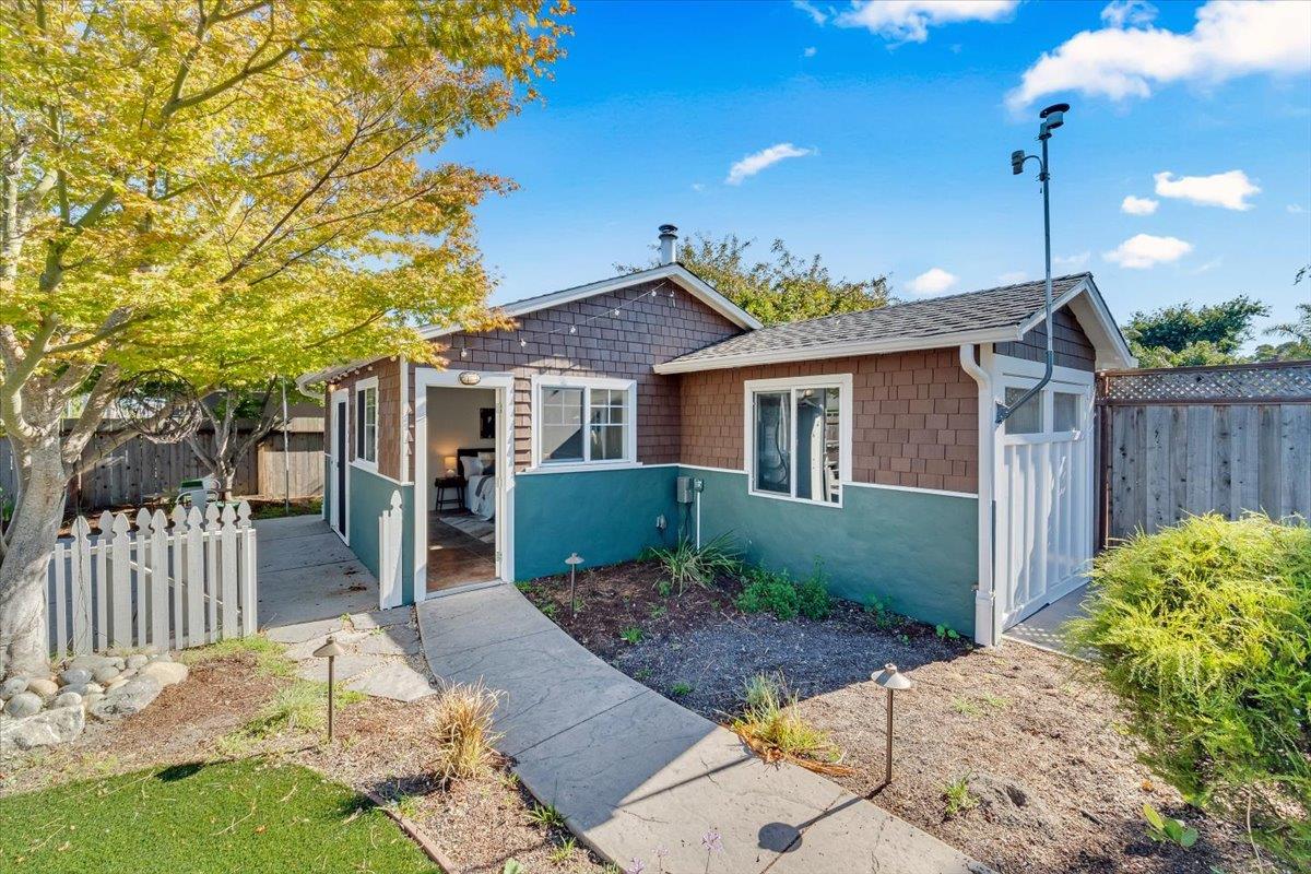 1901 Delaware Avenue