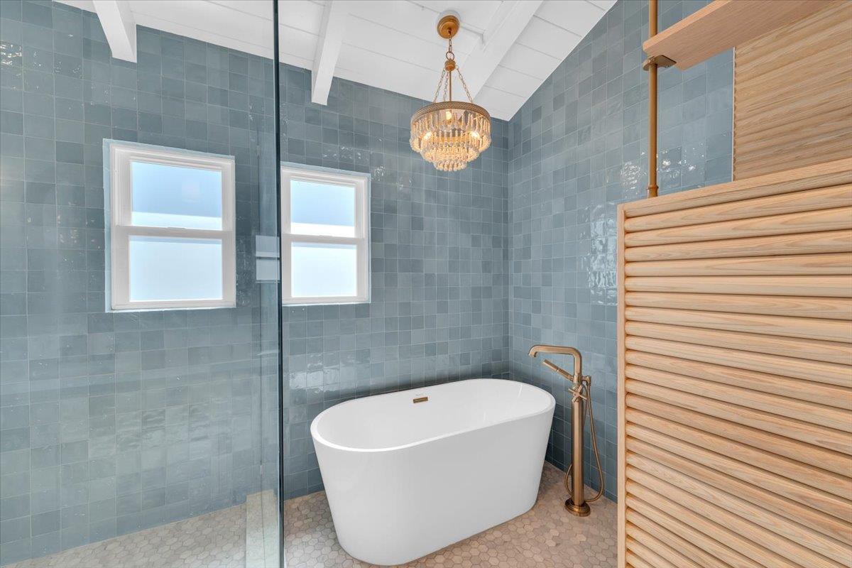 1901 Delaware Avenue