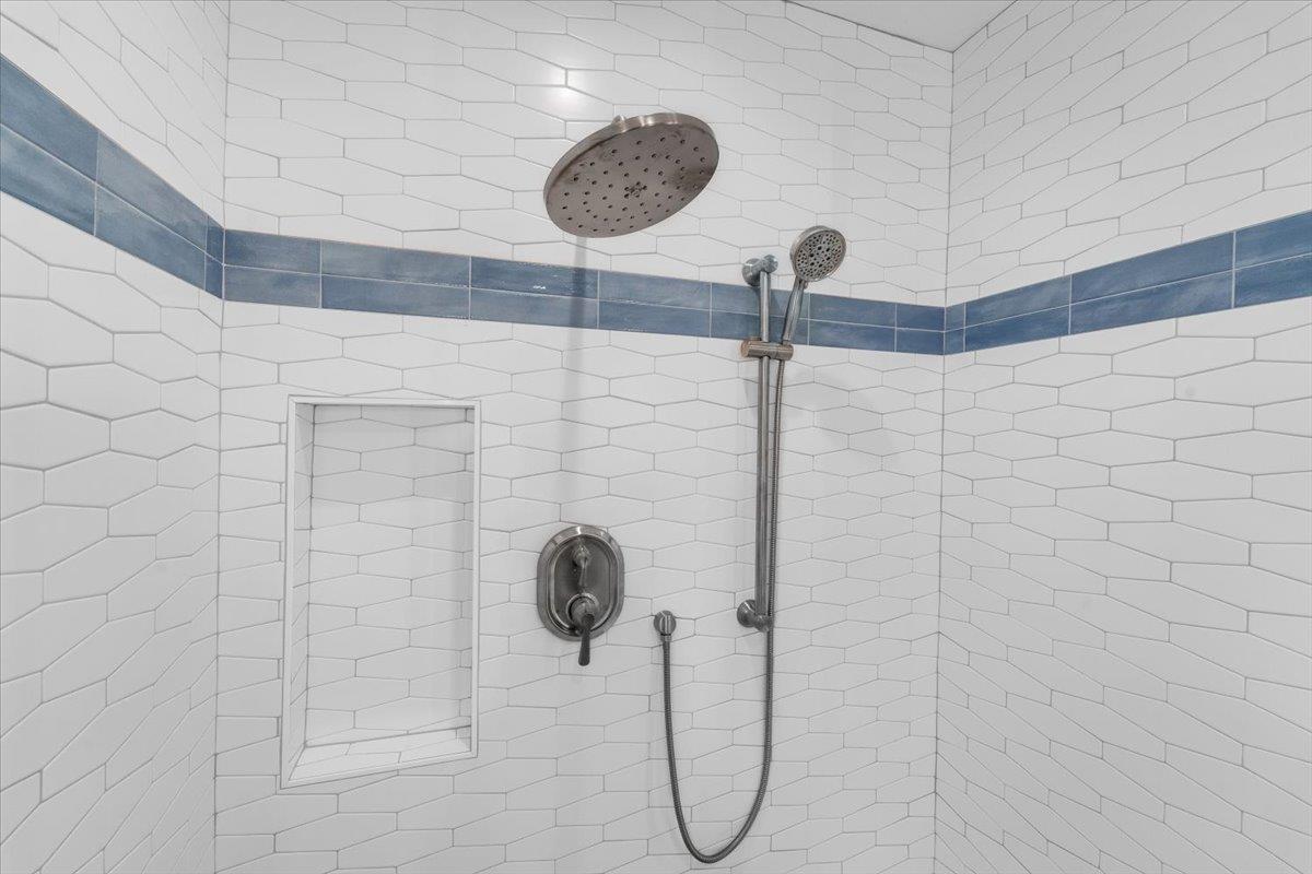 1901 Delaware Avenue