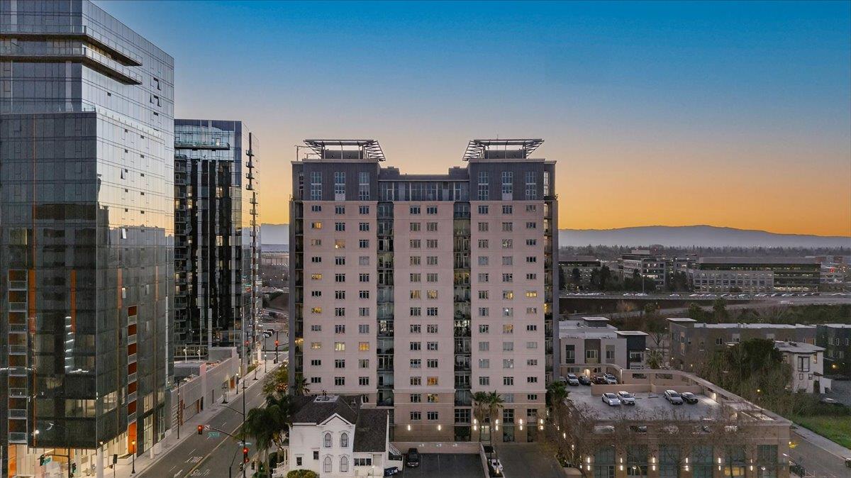 175 West Saint James Street 601