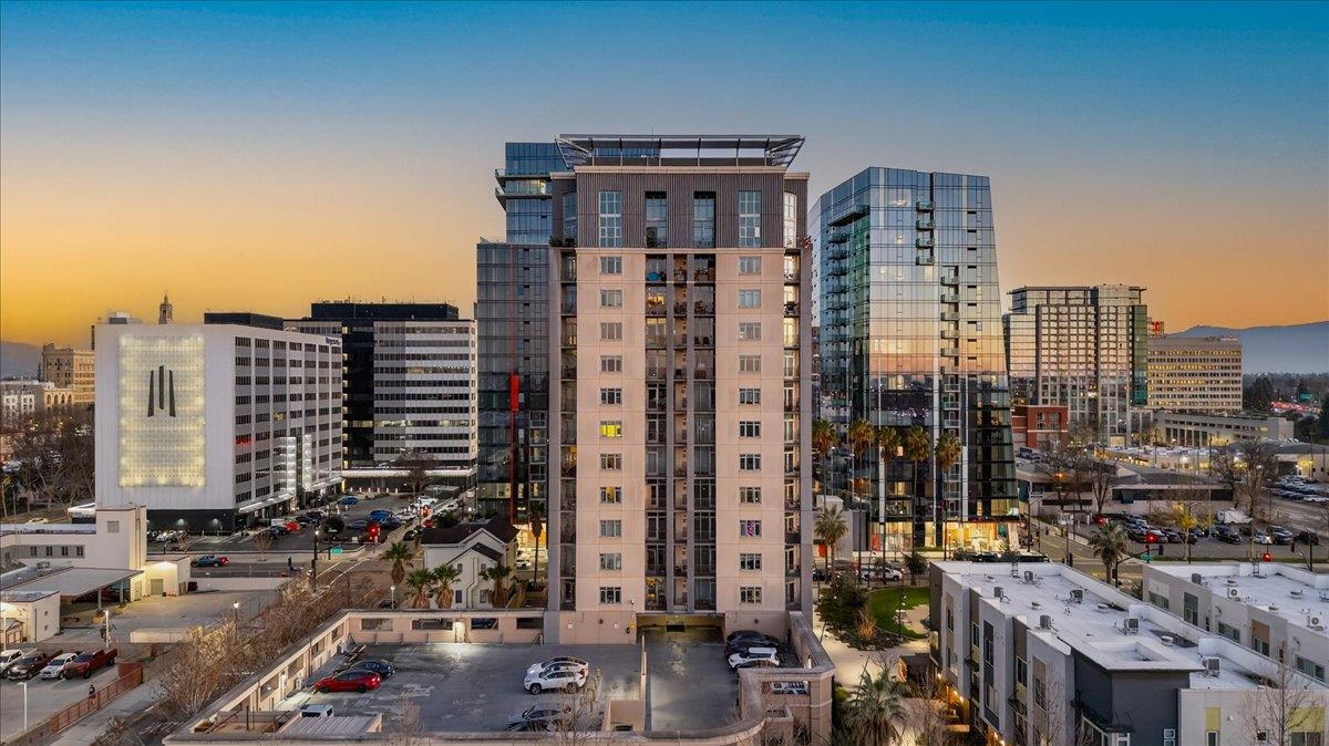 175 West Saint James Street 601