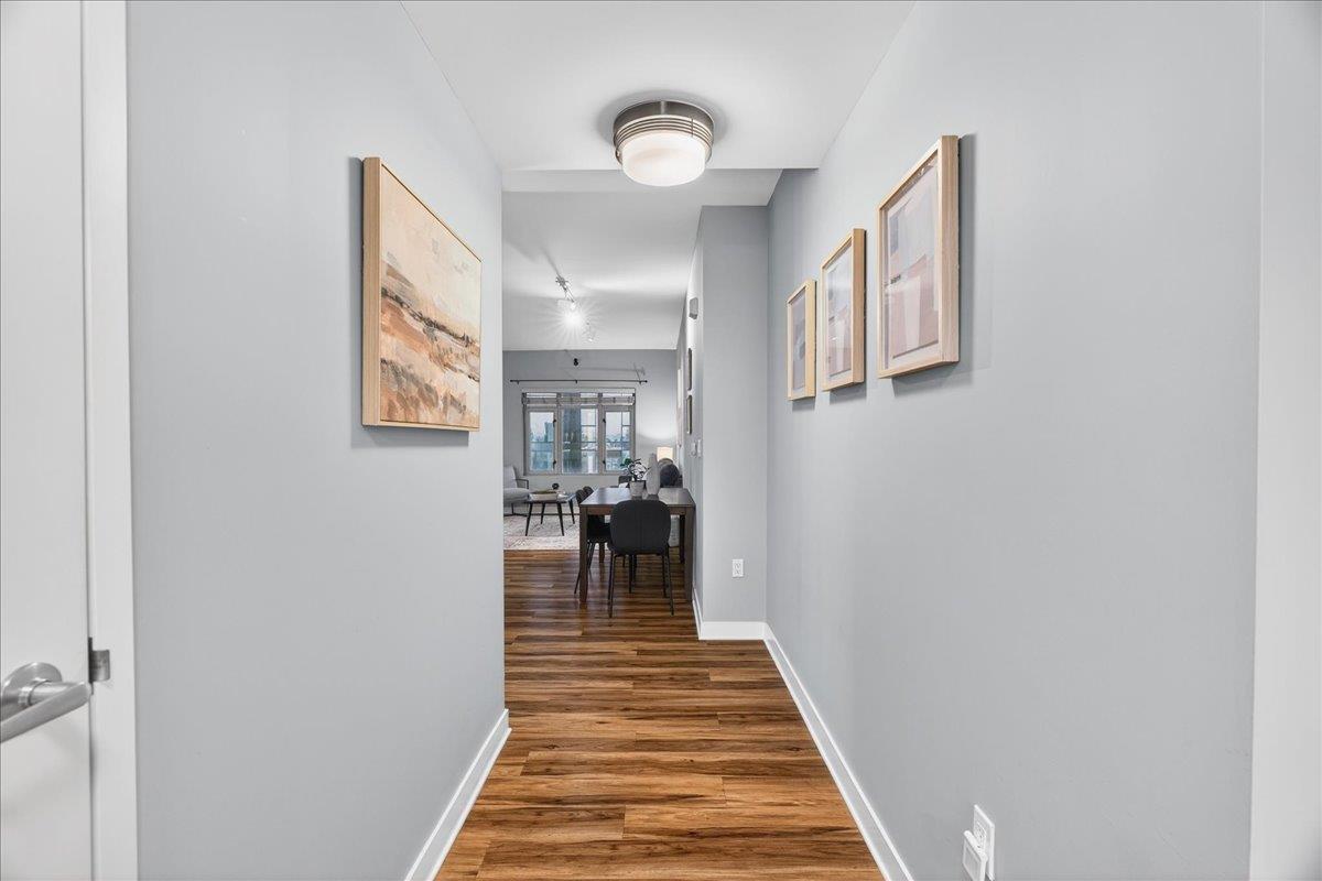 175 West Saint James Street 601