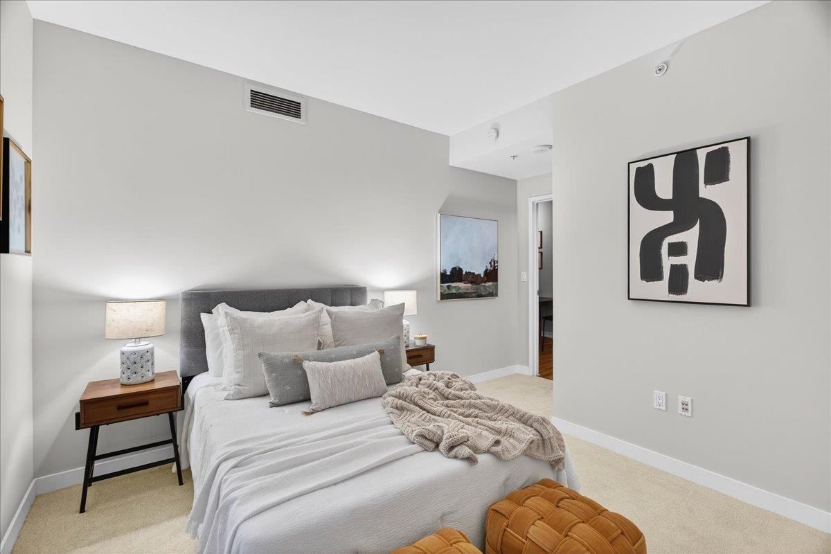 175 West Saint James Street 601