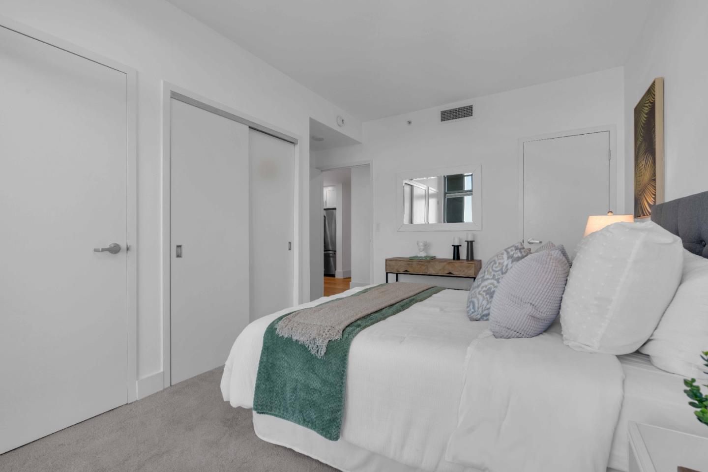 175 West St James Street 607