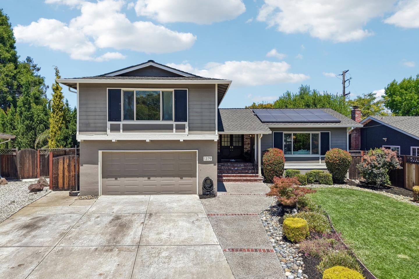1379 Adobe CT