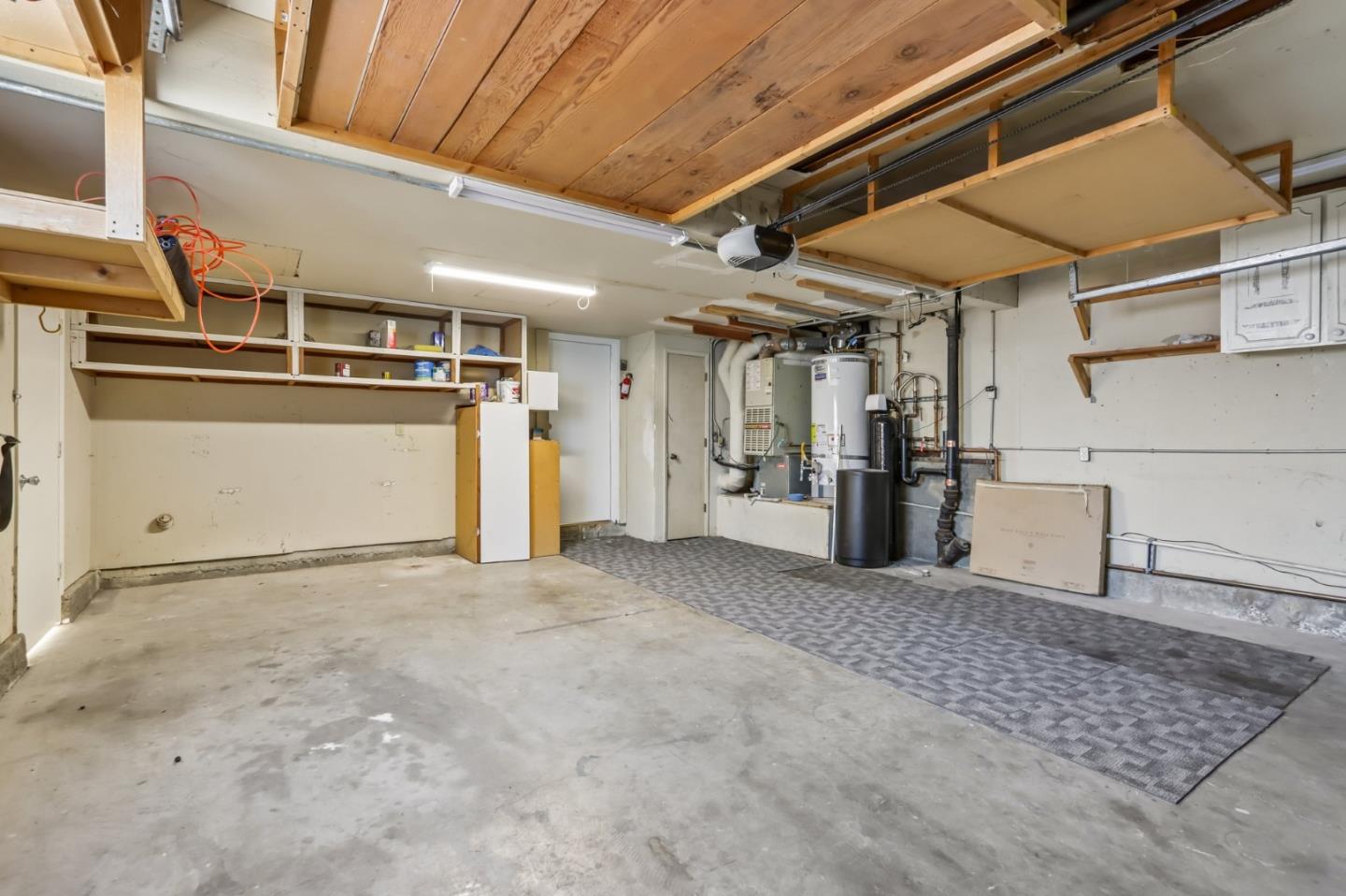 1379 Adobe CT