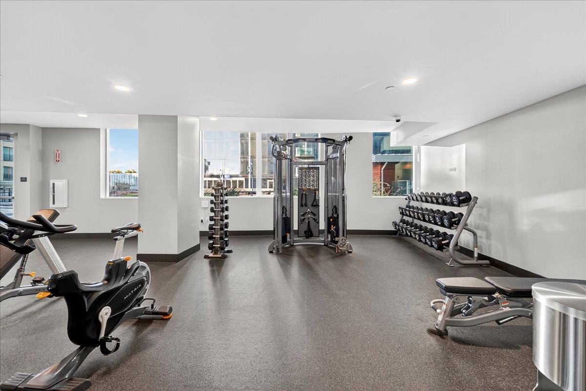 188 W Saint James ST 11101